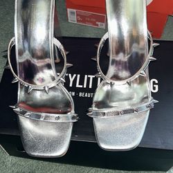 Pretty Little Thing Heels