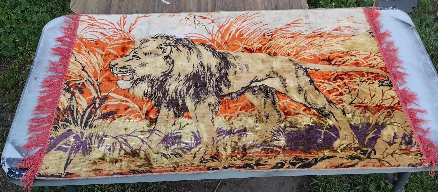 Vintage "Lion" tapestry