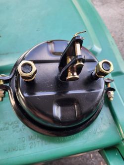 Air Brake Chambers.  