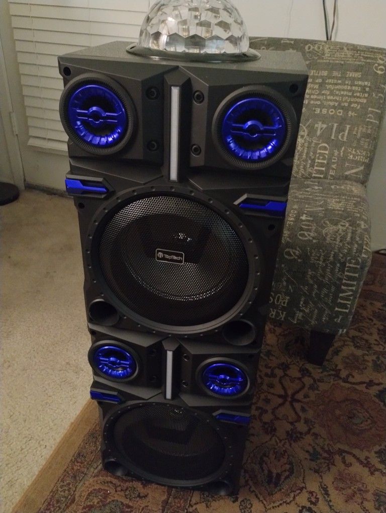 Bluetooth Speaker.. With Lights