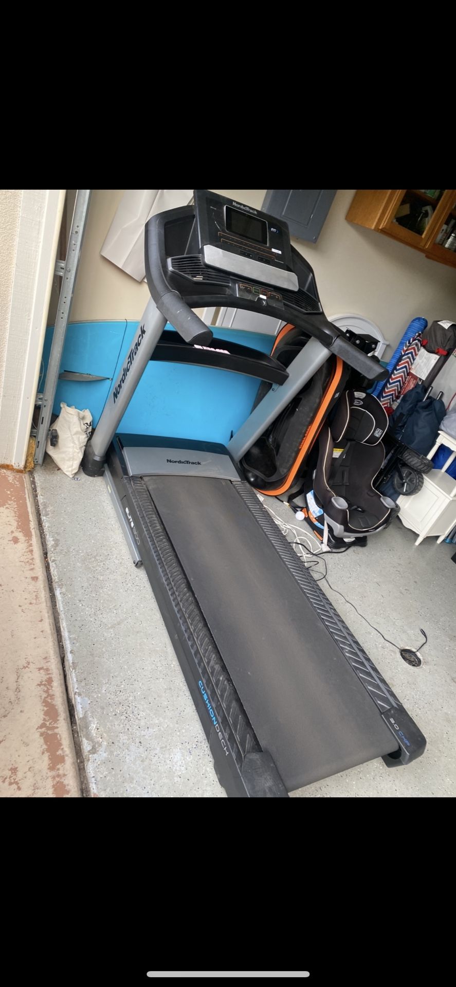 NordicTrack Incline Folding Treadmill