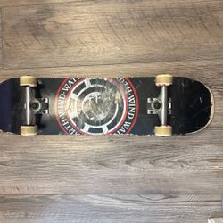 Element Skateboard 