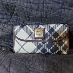 Dooney And Burke Wallet