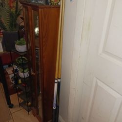 3 Like New 57inht Wood Pool Sticks 20 All Firm