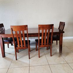 Dinning Table Set