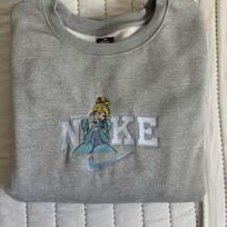 Cinderella Crewneck