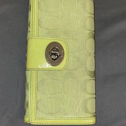 brat coach wallet <3 