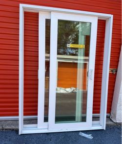 Wen Impact-Resistant 2-Panel Sliding Glass Door 60x80