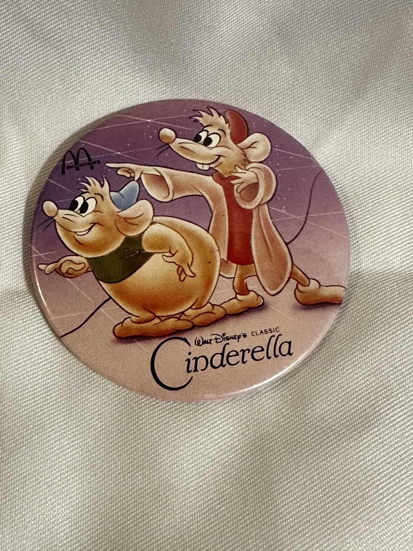 Disney Cinderella Collectible Button Pin for Sale in El Monte, CA - OfferUp