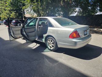2000 Toyota Avalon