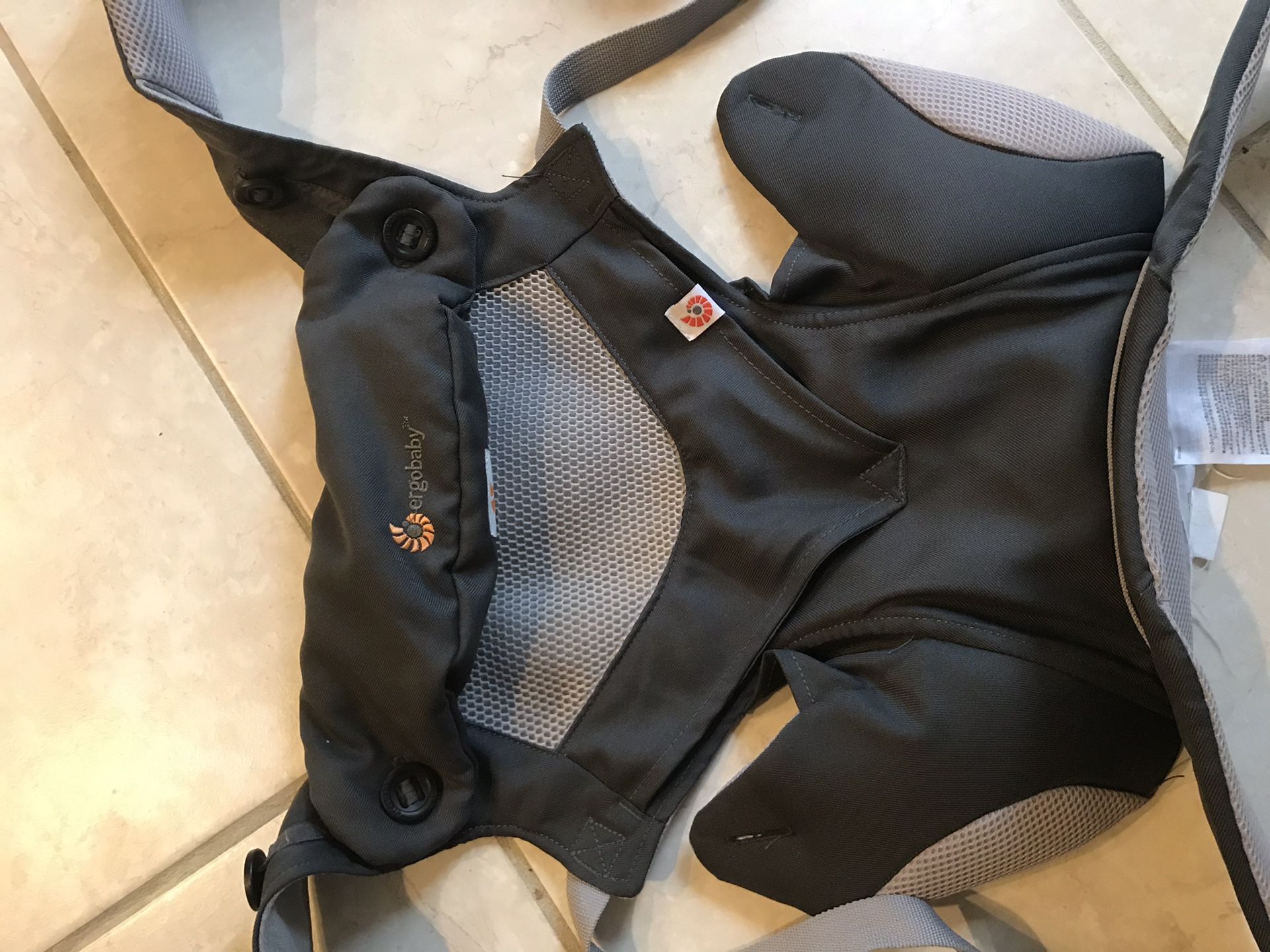 Ergo baby carrier