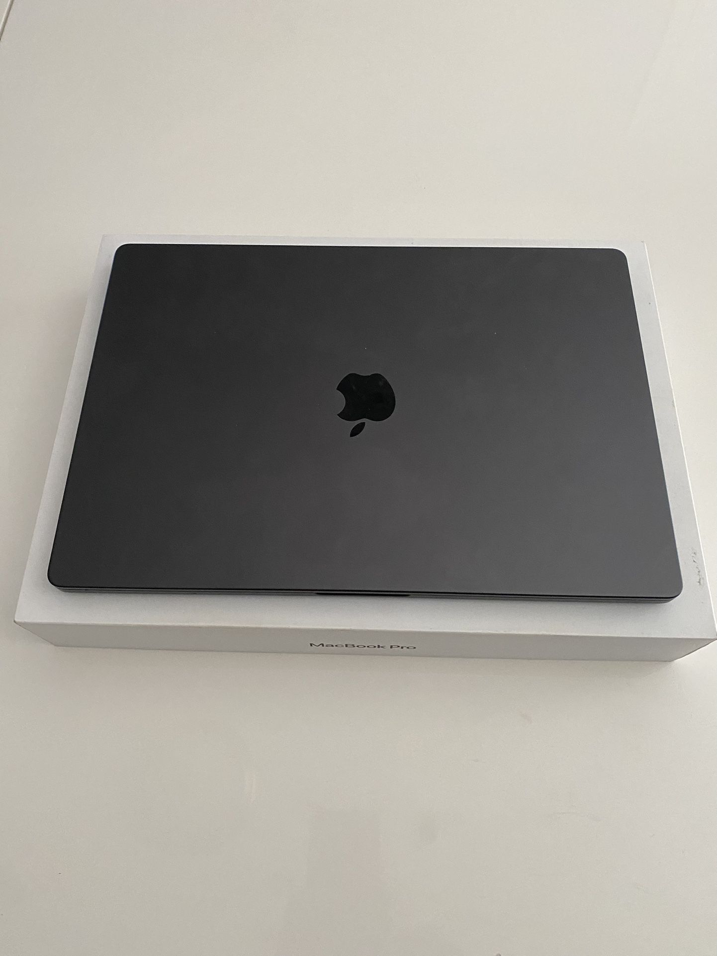 MacBook Pro 16” M3 Max chip Space Black