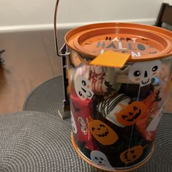 Halloween  Bucket 