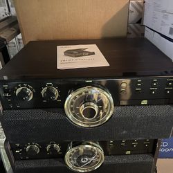 Victoria Empire Bluetooth  6-in-1 Record Player