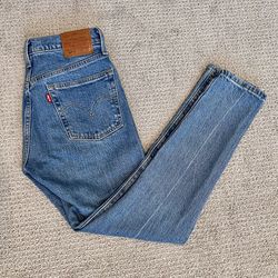 Levi’s 501 Skinny | 25 