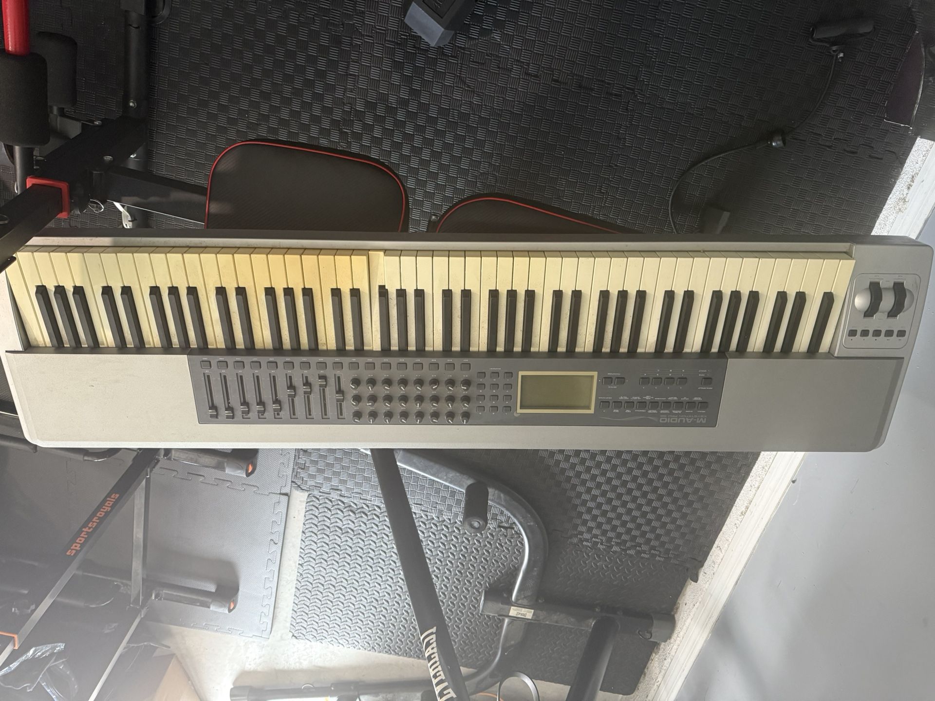 used m-Audio Key Station