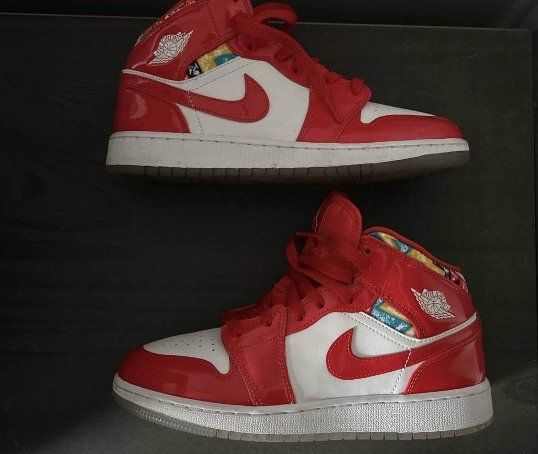 jordan 1 mid