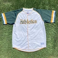 Vintage A’s Jersey🔥 size 2XL in Men for 30$‼️‼️