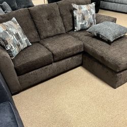 Reversible Chaise Style Sectional 