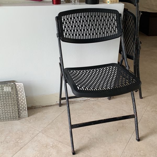 Folding Chairs 5 for Sale in Miami, FL OfferUp