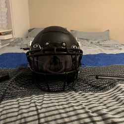 F7 Football Helmet 