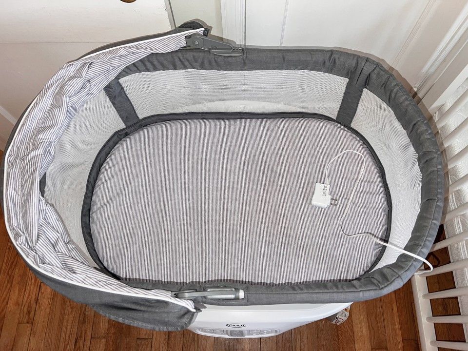Graco Baby Bassinet