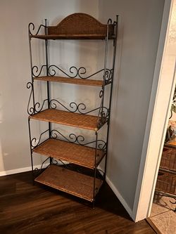 Nice wicker shelf