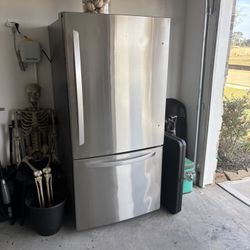 LG Fridge