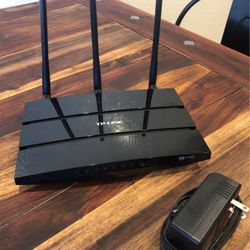 TP LINK 1750 ROUTER