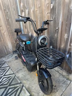 E scooter