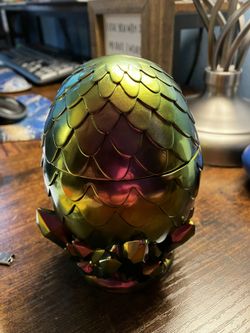 Color-shifting resin dragon egg trinket box gift idea for fantasy lover gift for her jewelry box decorative trinket box for house warming