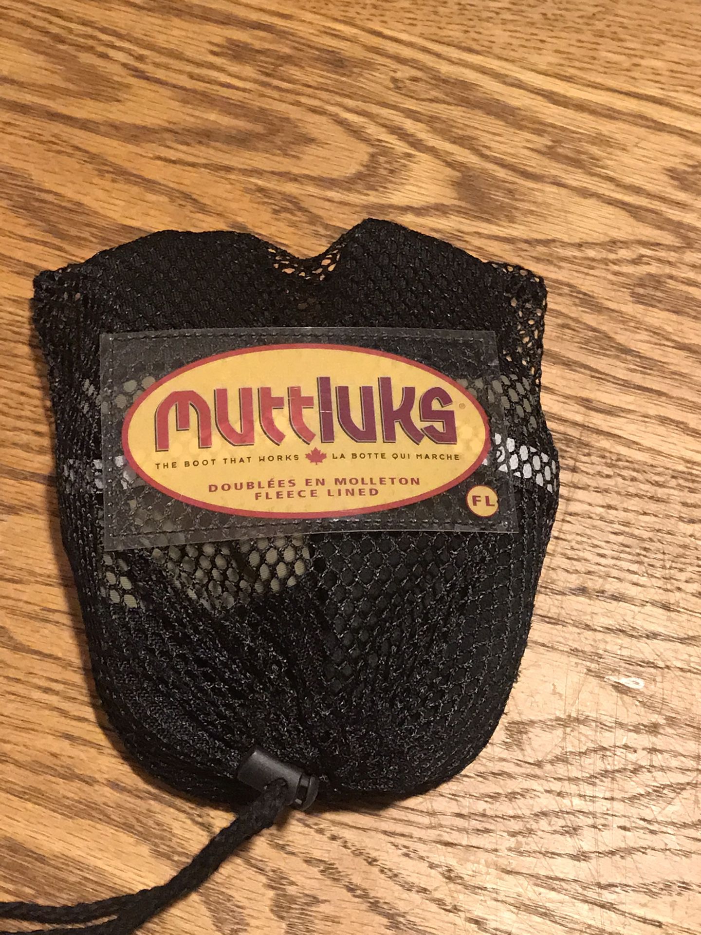 NWT Muttluks dog paw protector boots size small