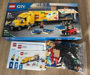 Lego Delivery Truck