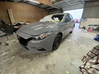 Se Renta Espacio Para Arreglar Carros