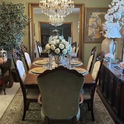 Vintage Table and Chairs w Hutch