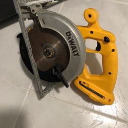 Dewalt Circular Saw