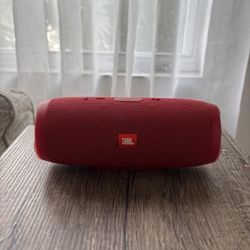 JBL Charge 3 - Waterproof Portable Bluetooth Speaker - Red