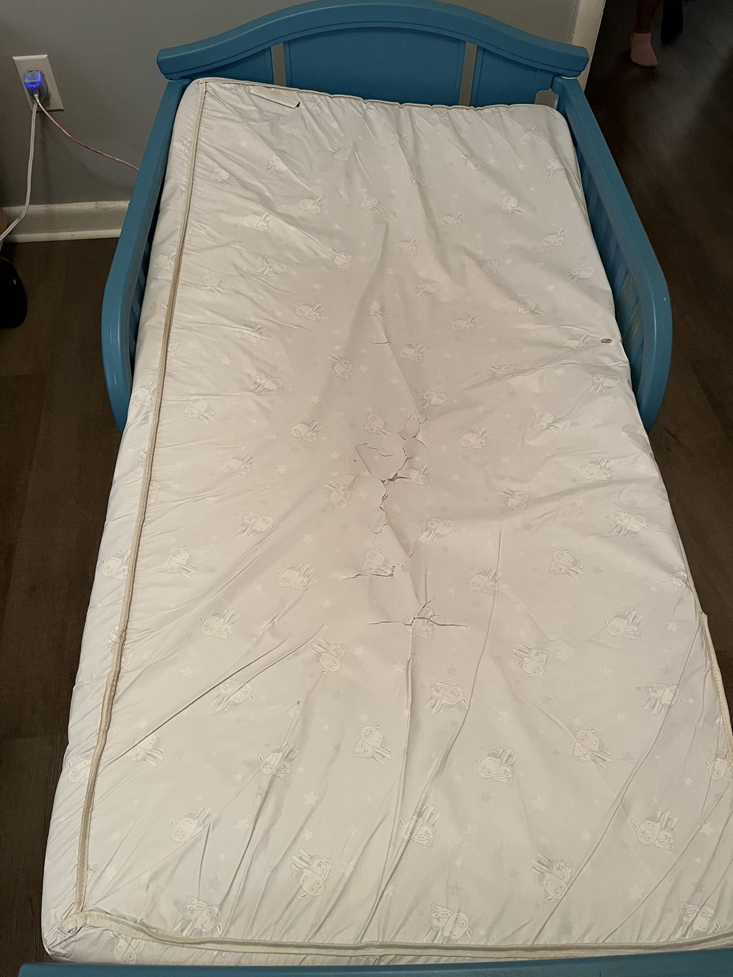 Toddler Bed And Mattress
