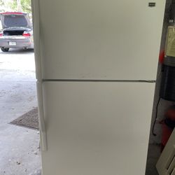 Refrigerator & Freezer