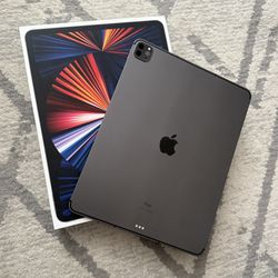 Apple iPad Pro 12.9 Inch (5th Generation) M1, WiFi + Cellular, 2TB Storage