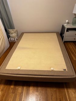 Upholstered Queen Adjustable Bed Base