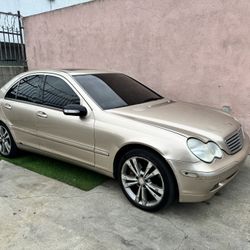 2002 Mercedes-Benz C240