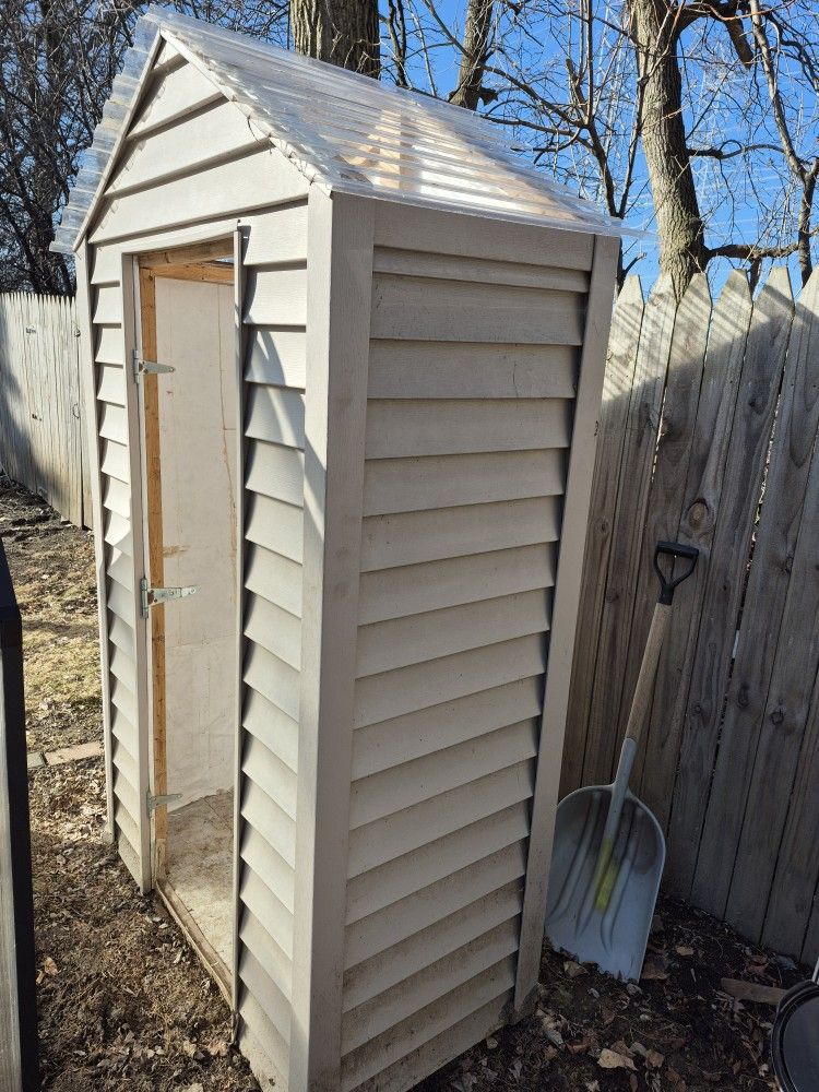 Shed