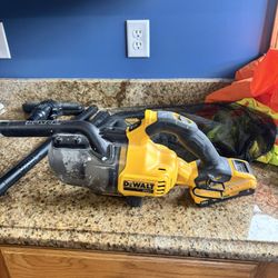 Dewalt Vacuum 