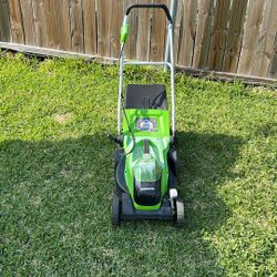 Green work Lawn Mover