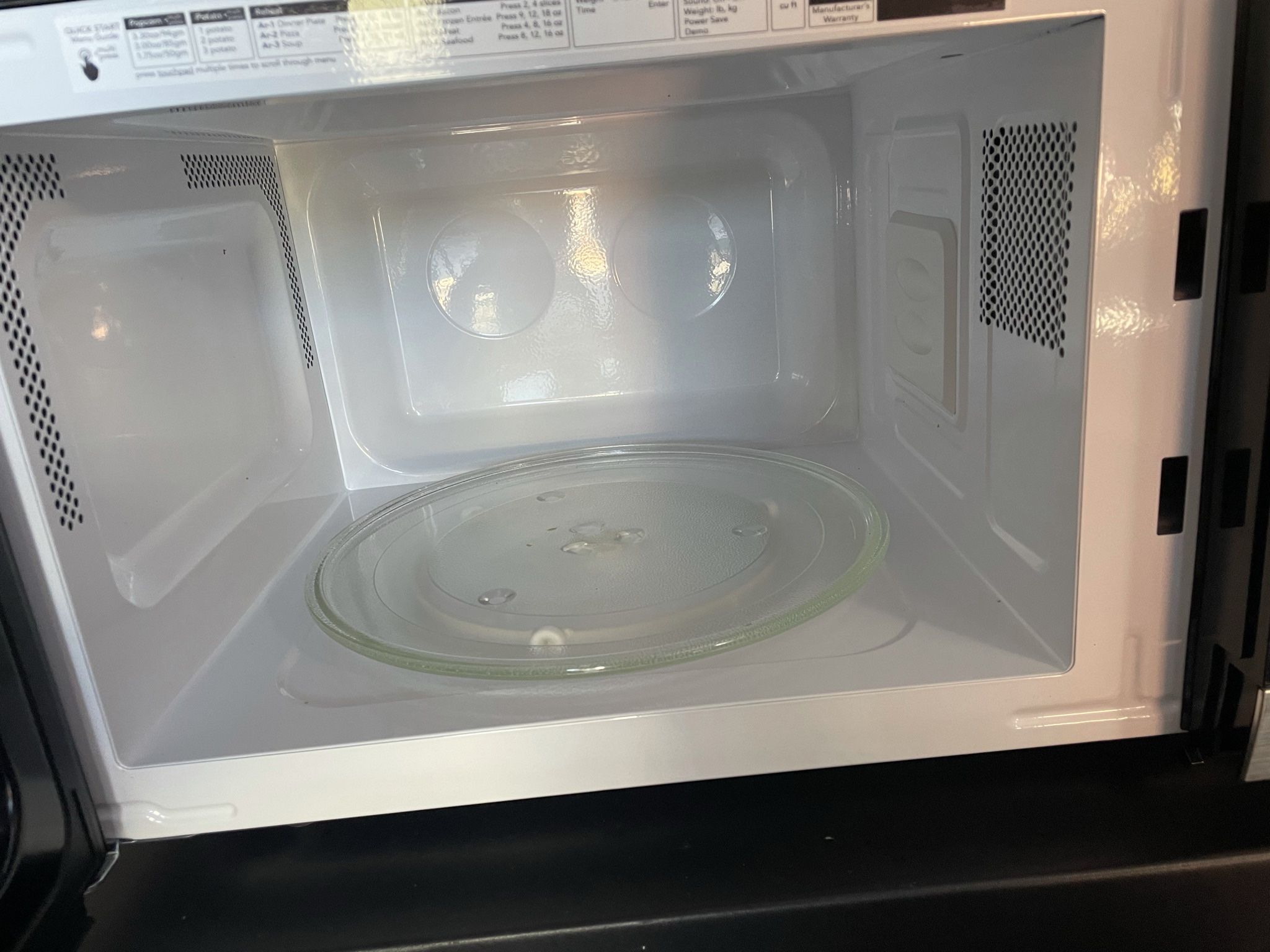 Microwave oven working Clairemont Mesa