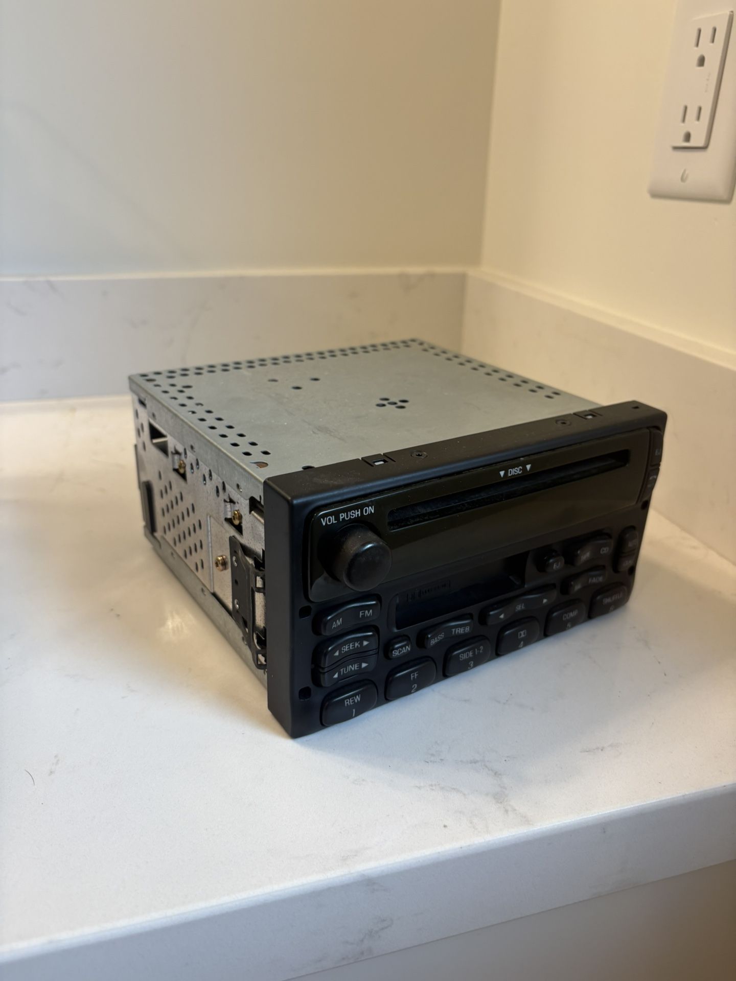 OEM Ford Radio Ford F250
