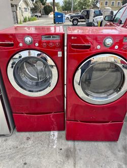 LG cherry red front load washer 4.5 cu ft gas dryer 7.5 cu ft with pedestal