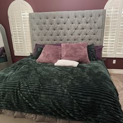 King Gray upholstered Bed Frame