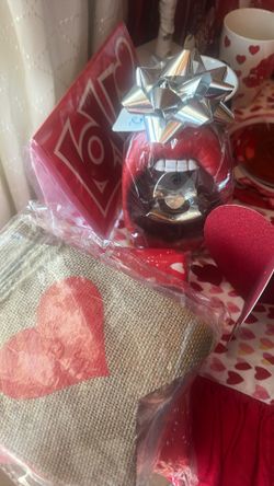 VALENTINE’S DAY